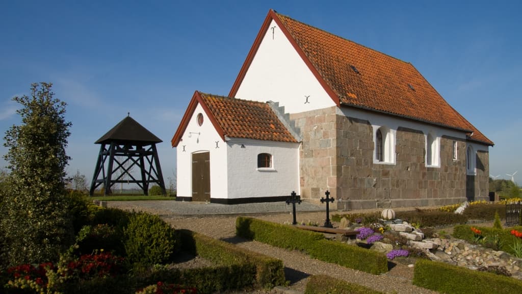 Vejby Kirke