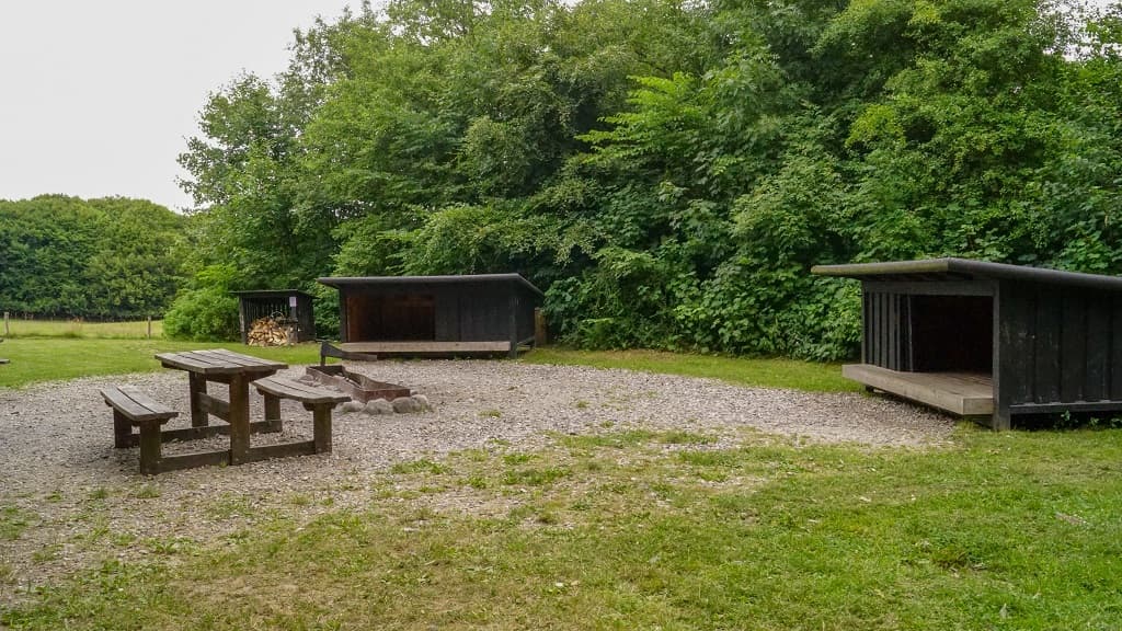 Lunken Herberg an der Naturschule Lunken