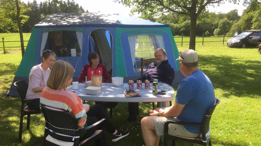 Gyvelborg Øko-camping & Gårdbutik - Bondegårdsferie