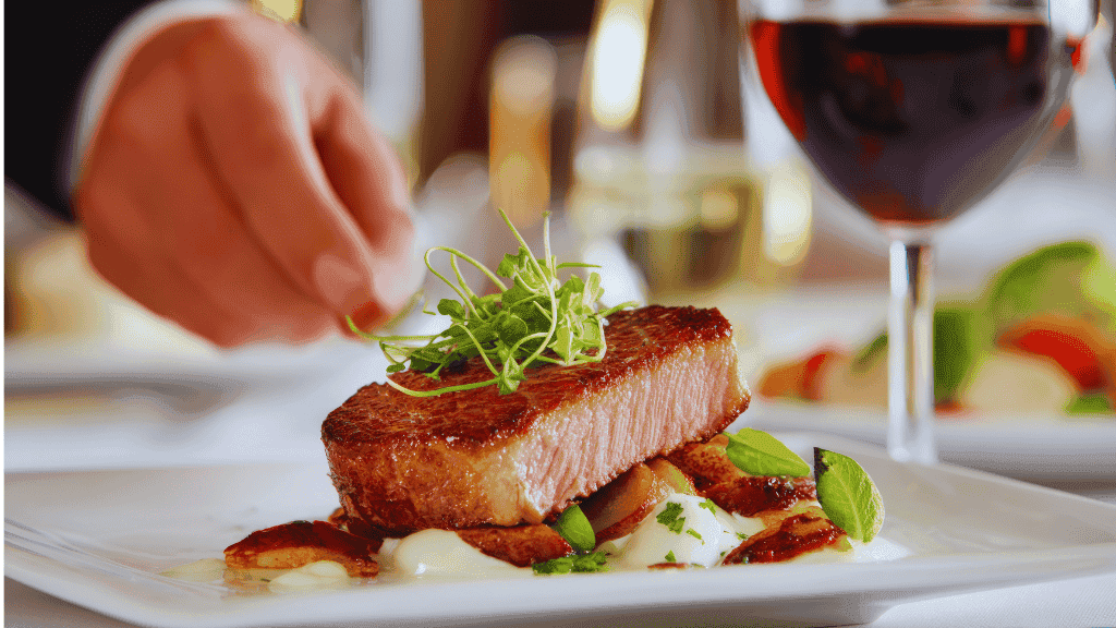 Steak på tallerken - Bistro Neuf